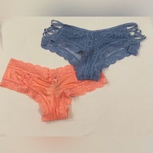 NEW WITH TAGS VICTORIA’S SECRET 2 PK SIZE XS BLUE AND CORAL CHEEKY FIT PANTIES